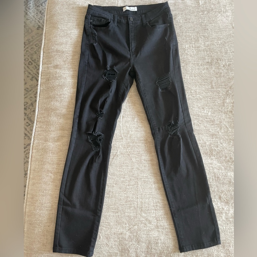 KanCan distressed black skinny jeans